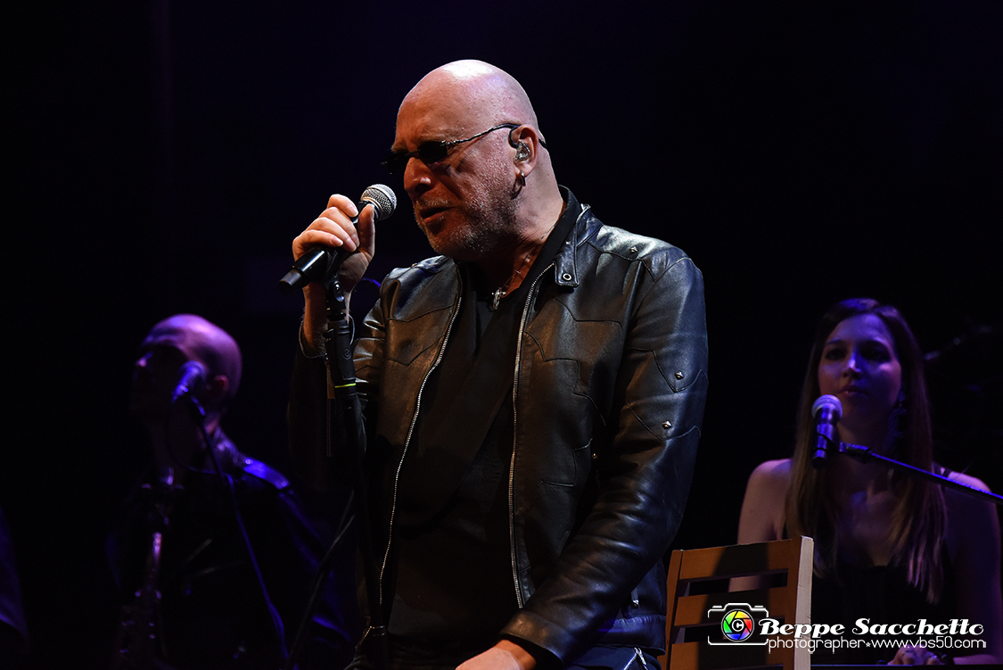VBS_9029 - Concerto Mario Biondi - Romantic Tour 2022.jpg